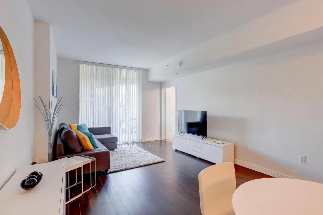 Apartment In Casa Costa Condo!Beach Pass Included Бойнтон-Біч Екстер'єр фото