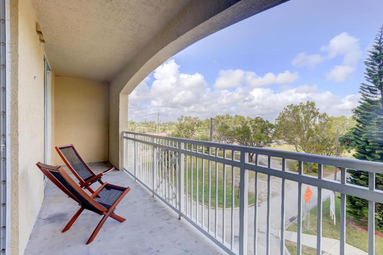 Apartment In Casa Costa Condo!Beach Pass Included Бойнтон-Біч Екстер'єр фото